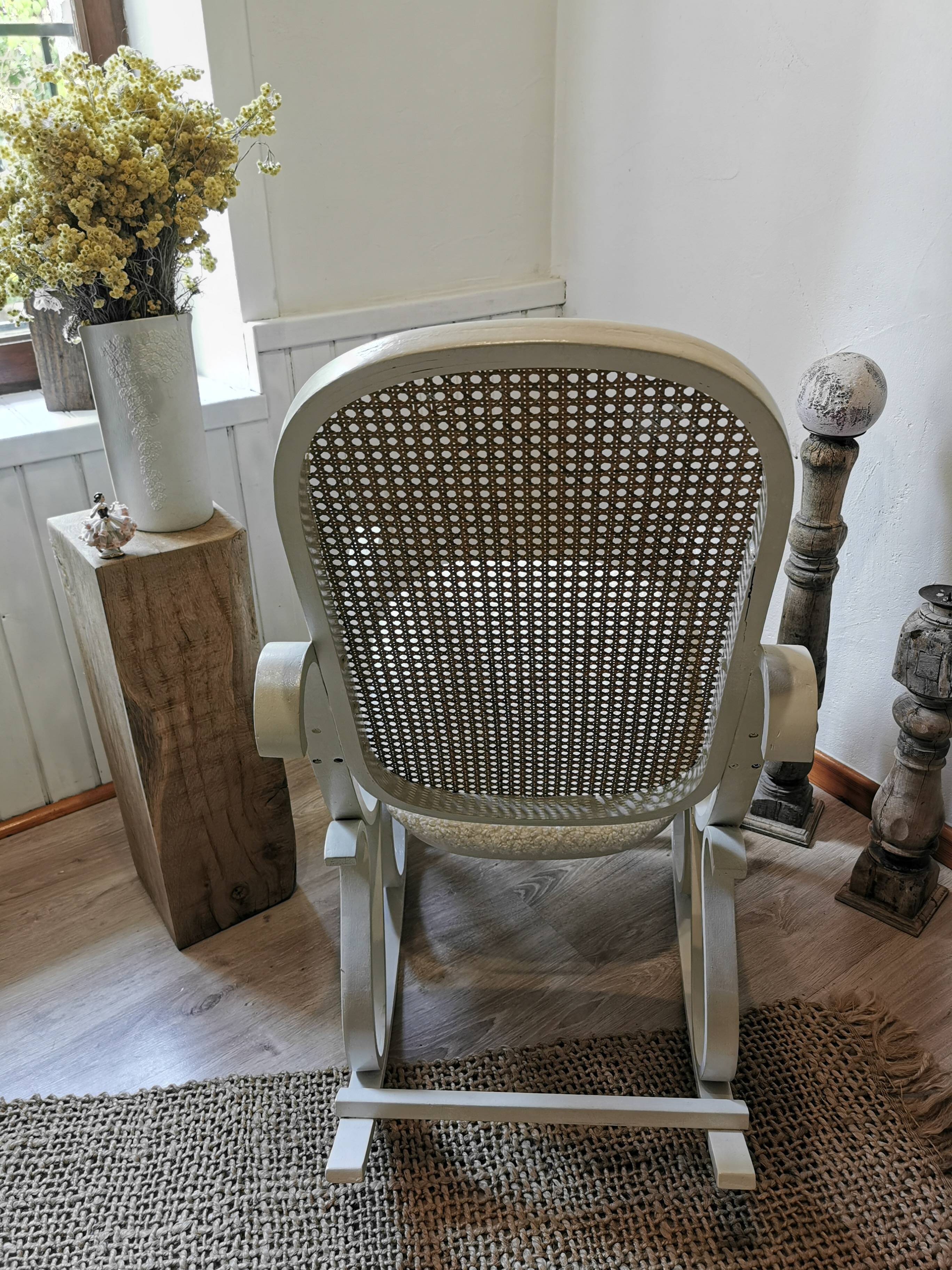Rocking chair,/fauteuil à bascule