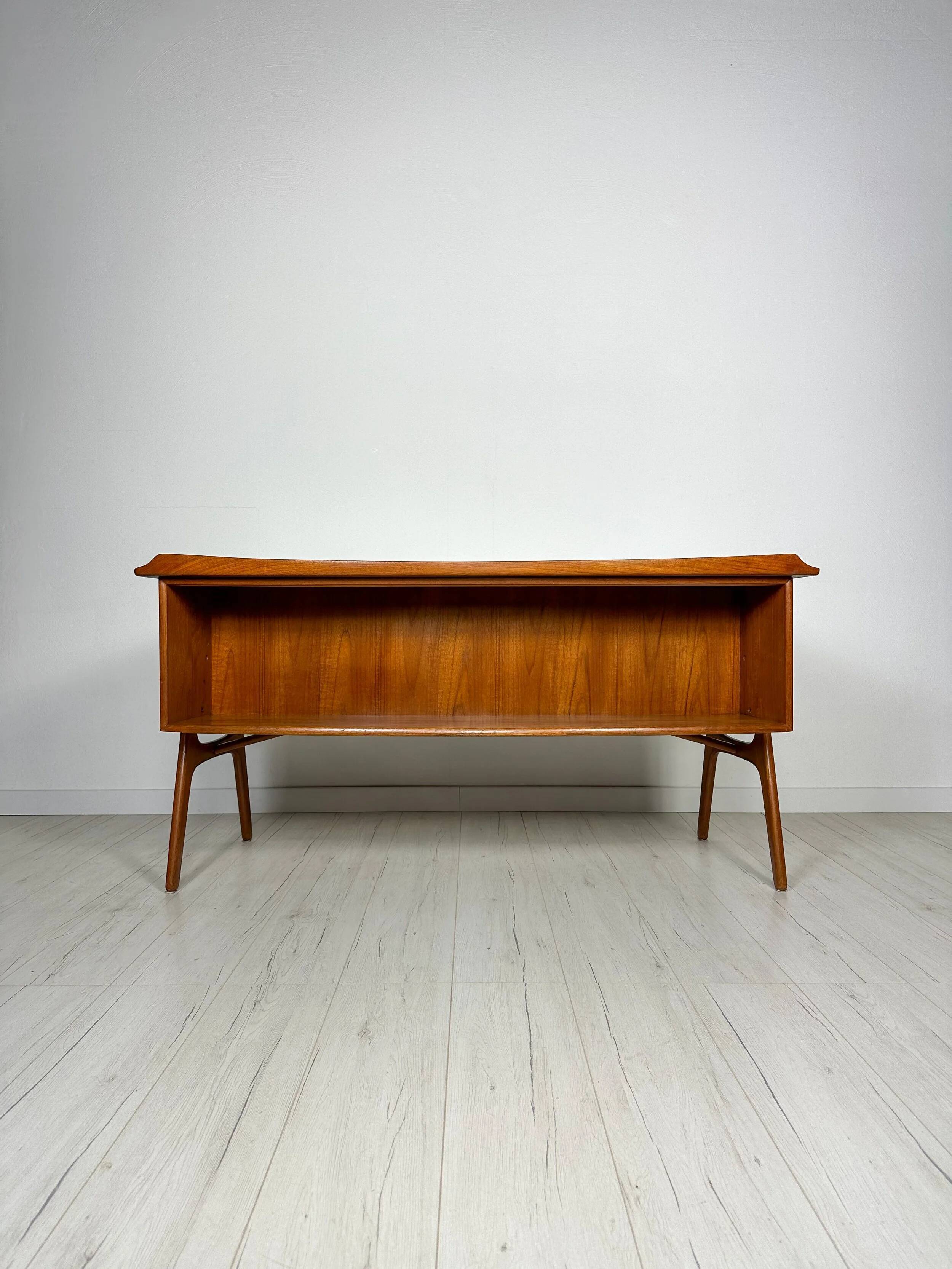 1960s Vintage Curved Teak Writing Desk by Svend Aage Madsen