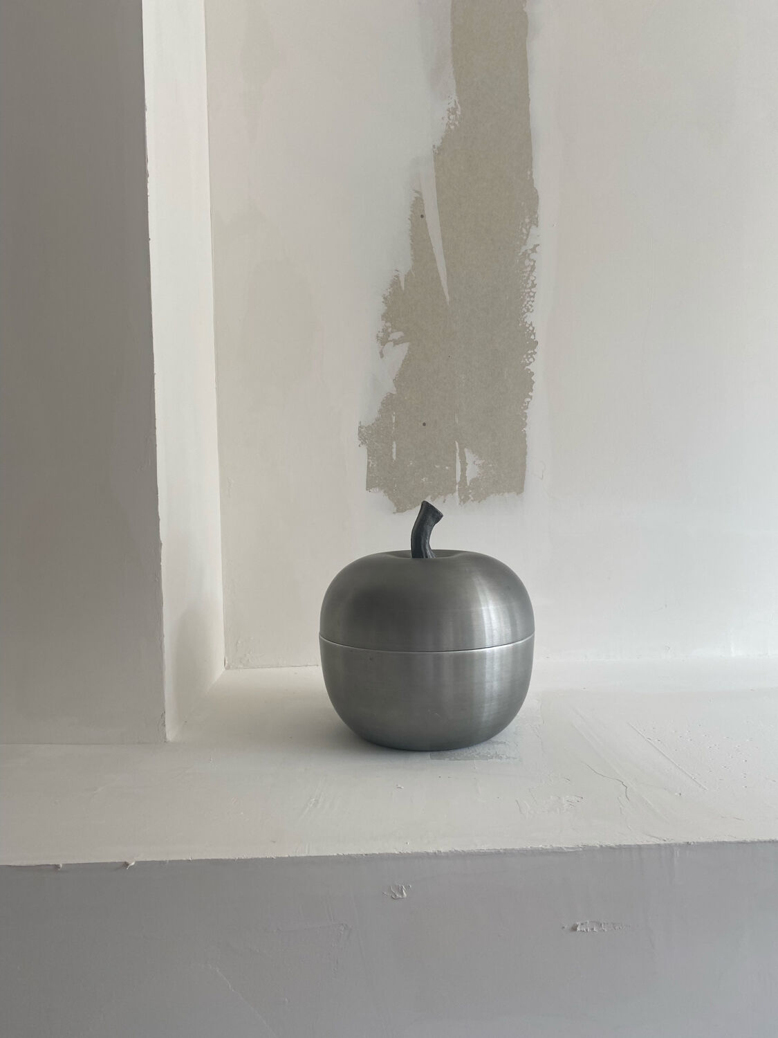 Vintage Italian ice cube apple