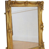 Miroir mural en bois doré du 19ème siècle