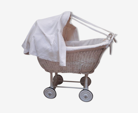 Berceau Enfant En Osier Et Bois Peint Selency Berceau Enfant En Osier Et Bois Peint Selency
