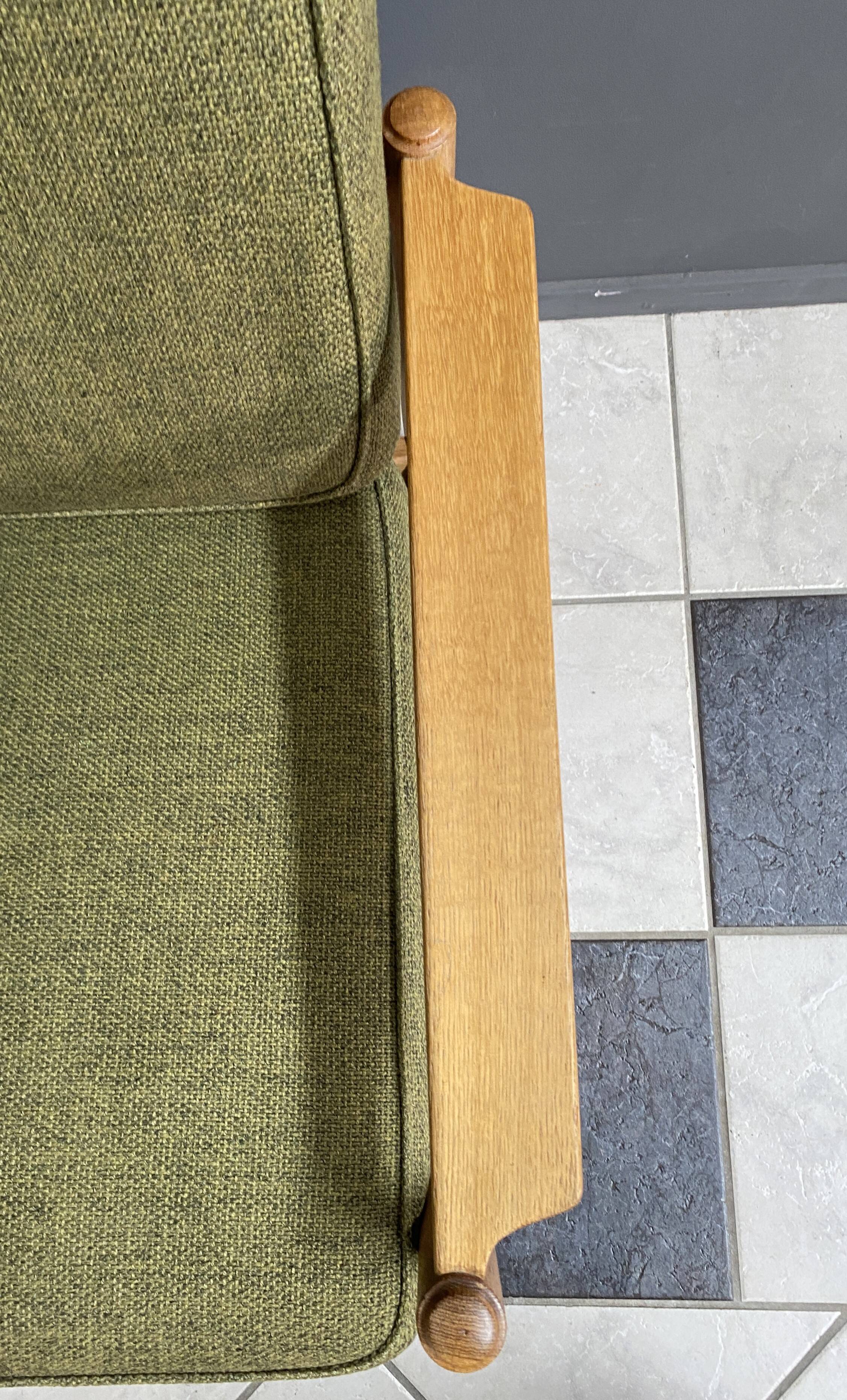 set of arm chairs in green fabric and wood 1960s