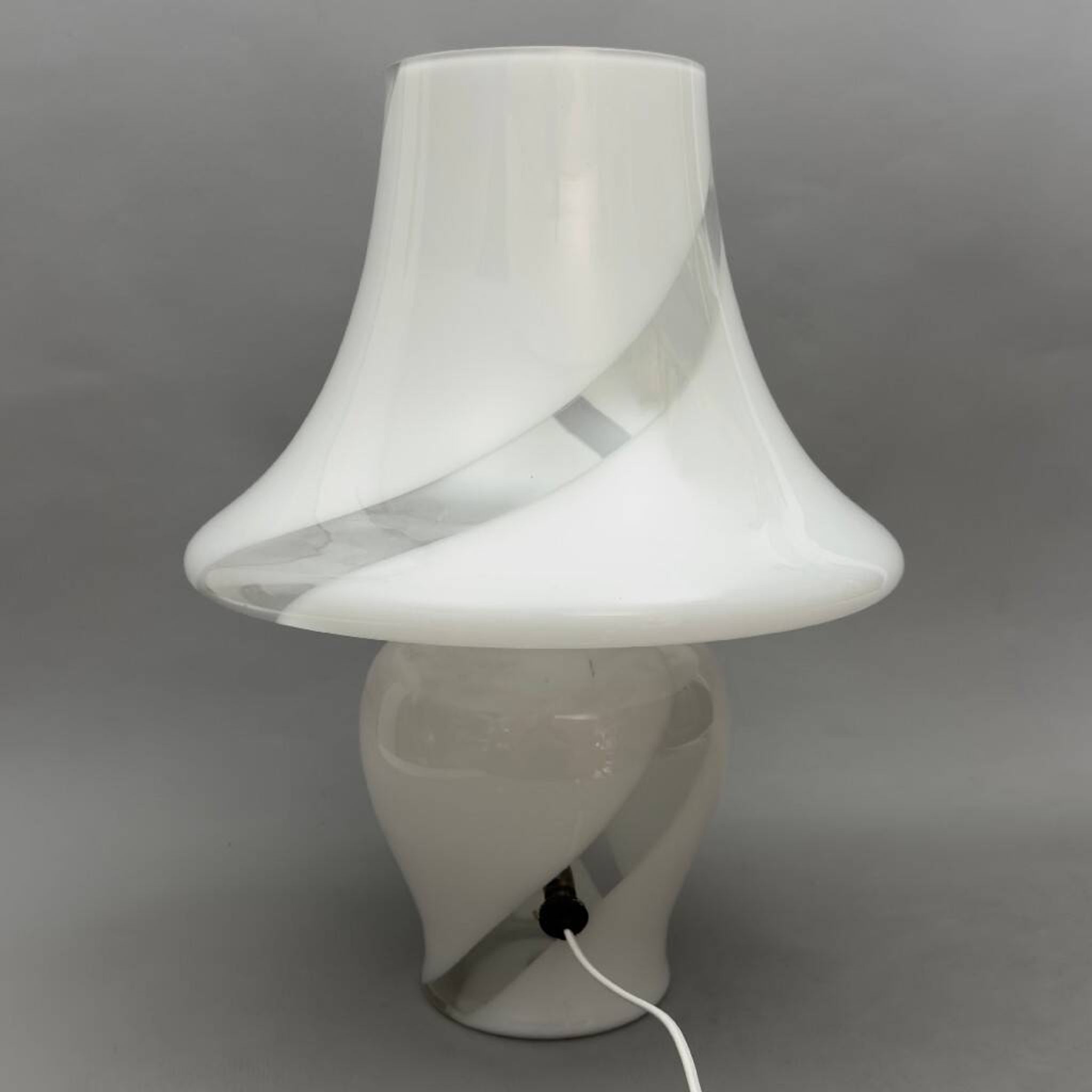 Mushroom table lamp in Murano glass by De Majo, large vintage design from the 70s.