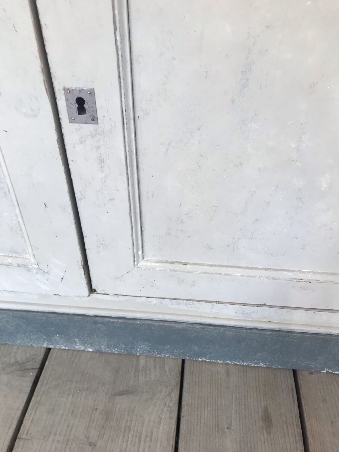 Patinated parisian buffet