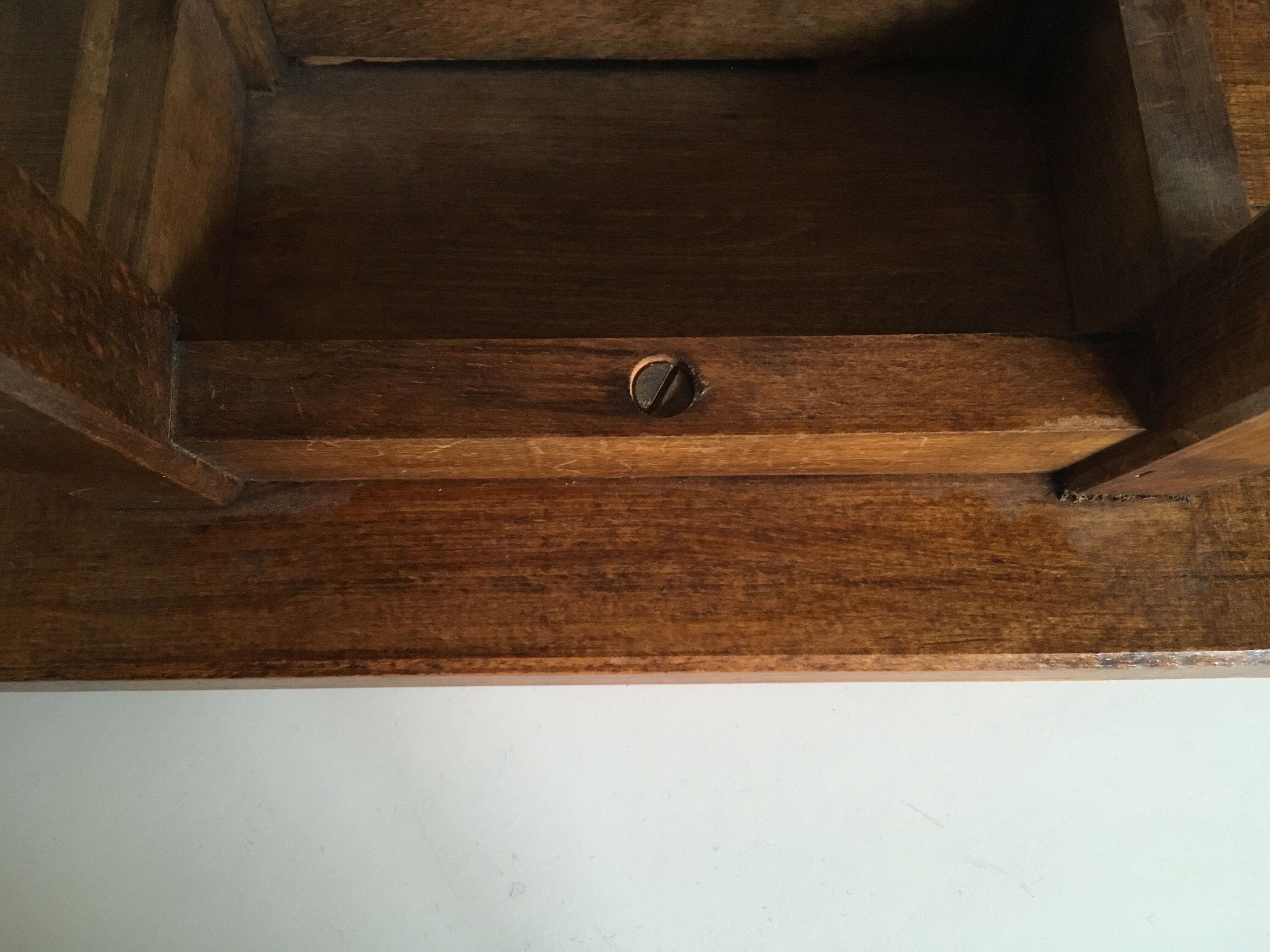 Shaker Hudson Farm stool