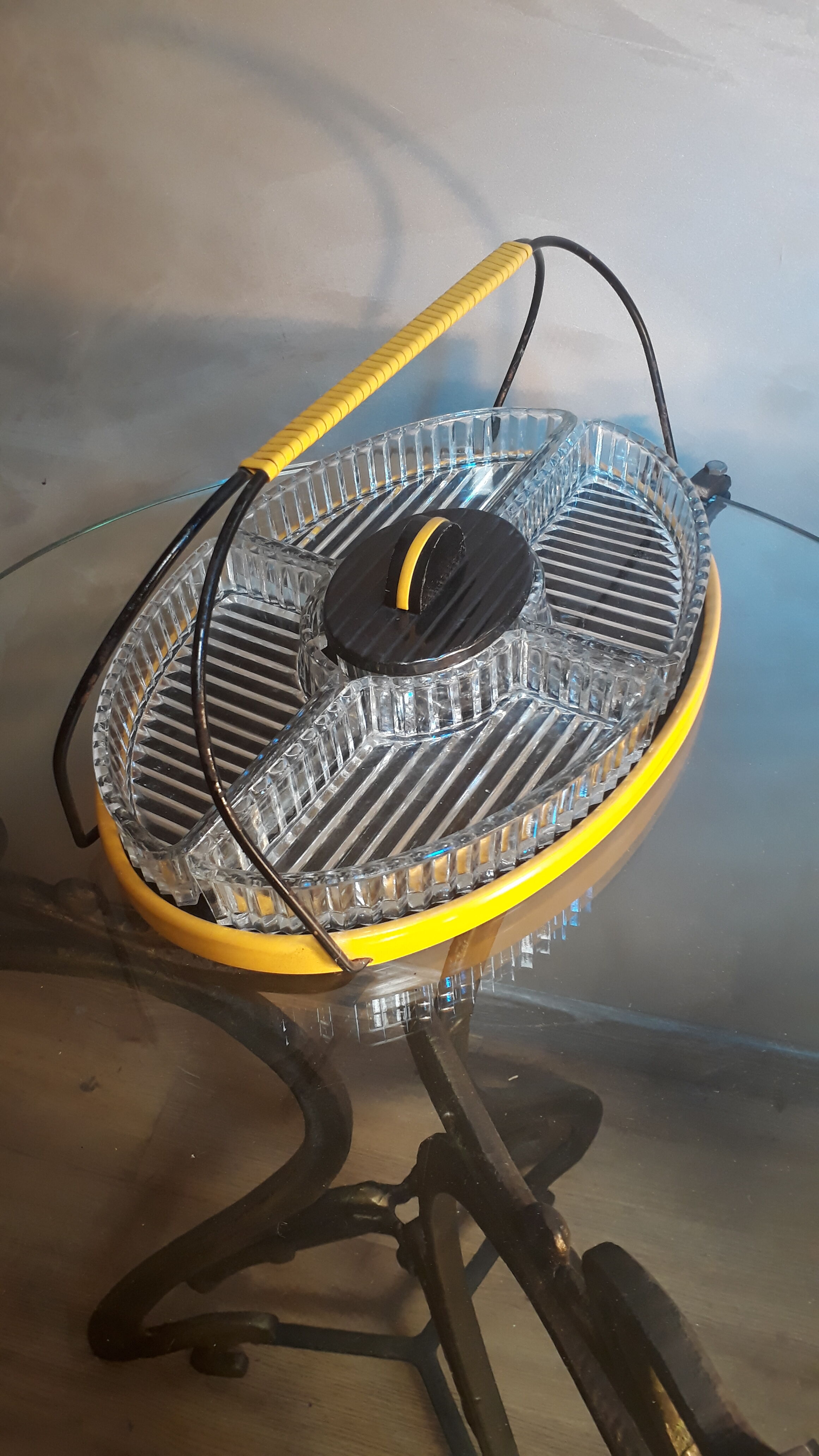 Vintage apero tray, moulded glass, wood and black steel, mirror some natural wear stains.