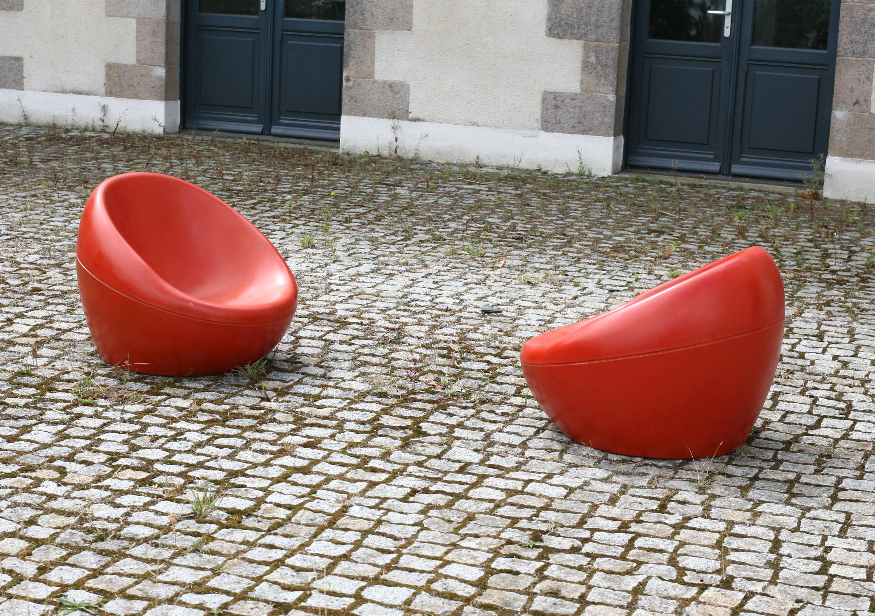 Pair of "space age" armchairs, fibreglass, 1960s