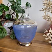 Carafe en verre granité bleu et liserés dorés