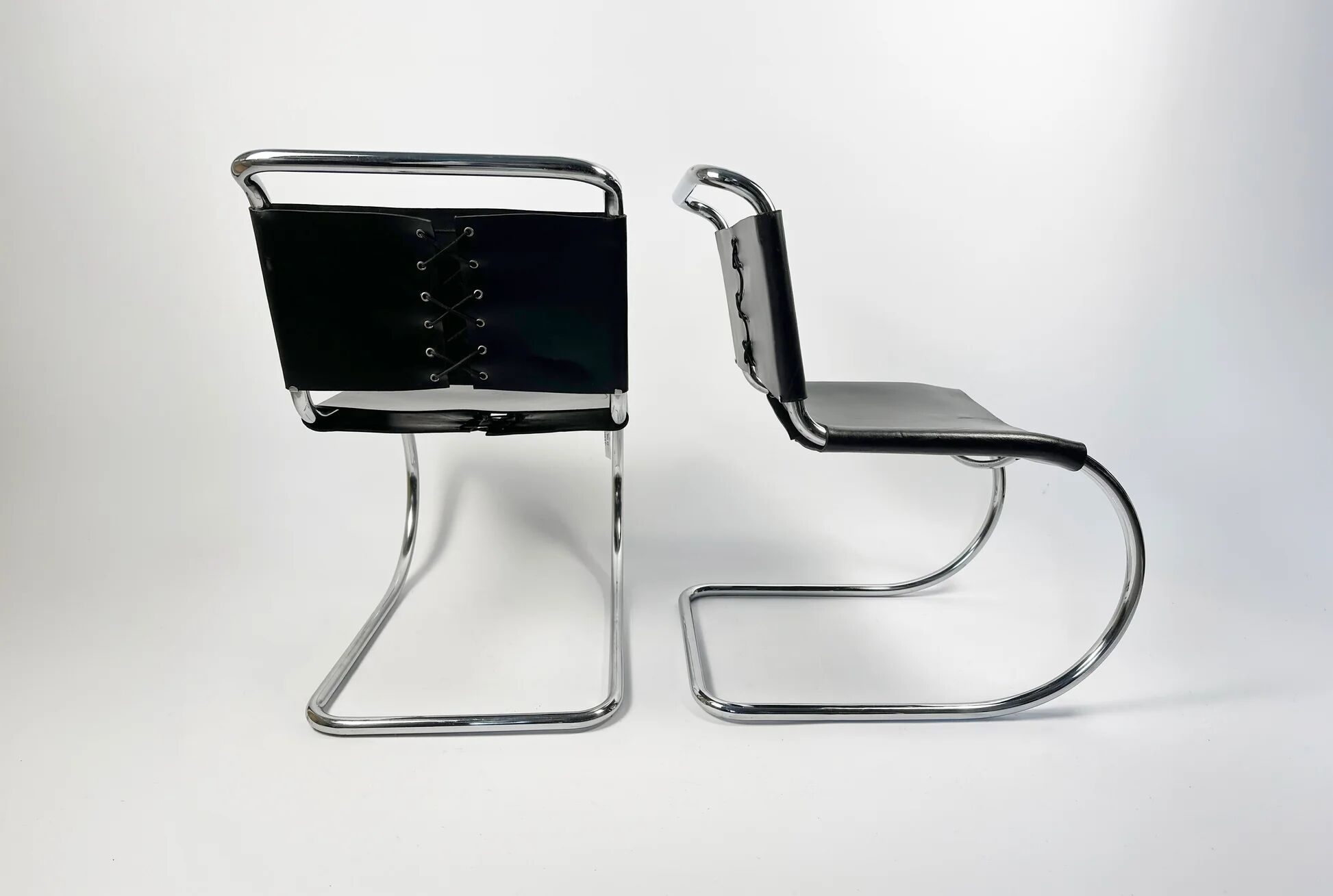 Pair of MR10 lounge chairs — Ludwig Mies van der Rohe, attributed to Knoll, circa 1970