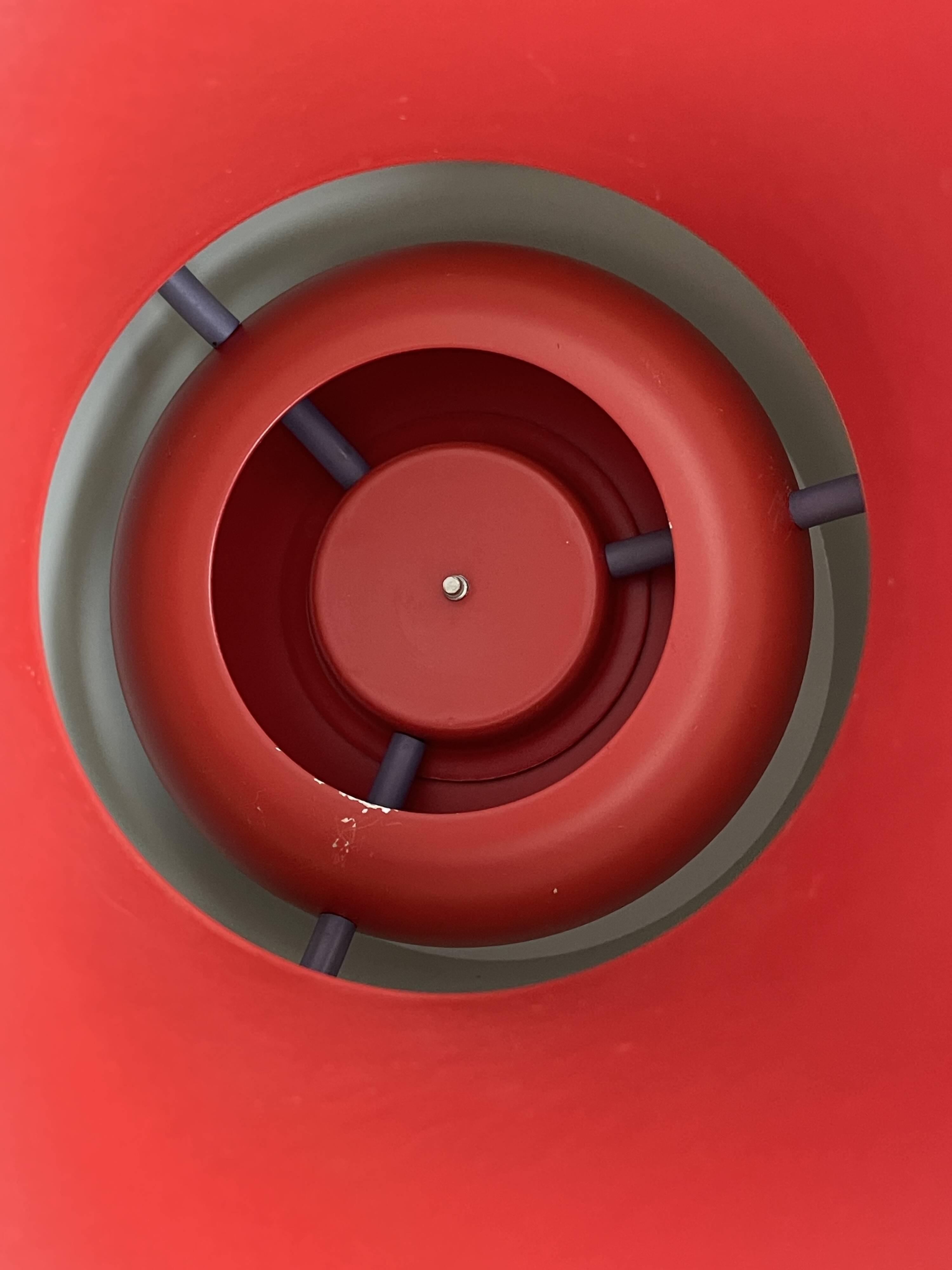 Louis Poulsen PH5 suspension design by Poul Henningsen (Denmark)