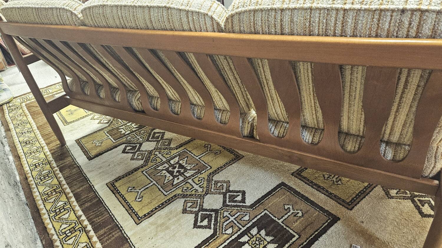 Scandinavian 3-seater canapé in boucle fabric from the 1960s.