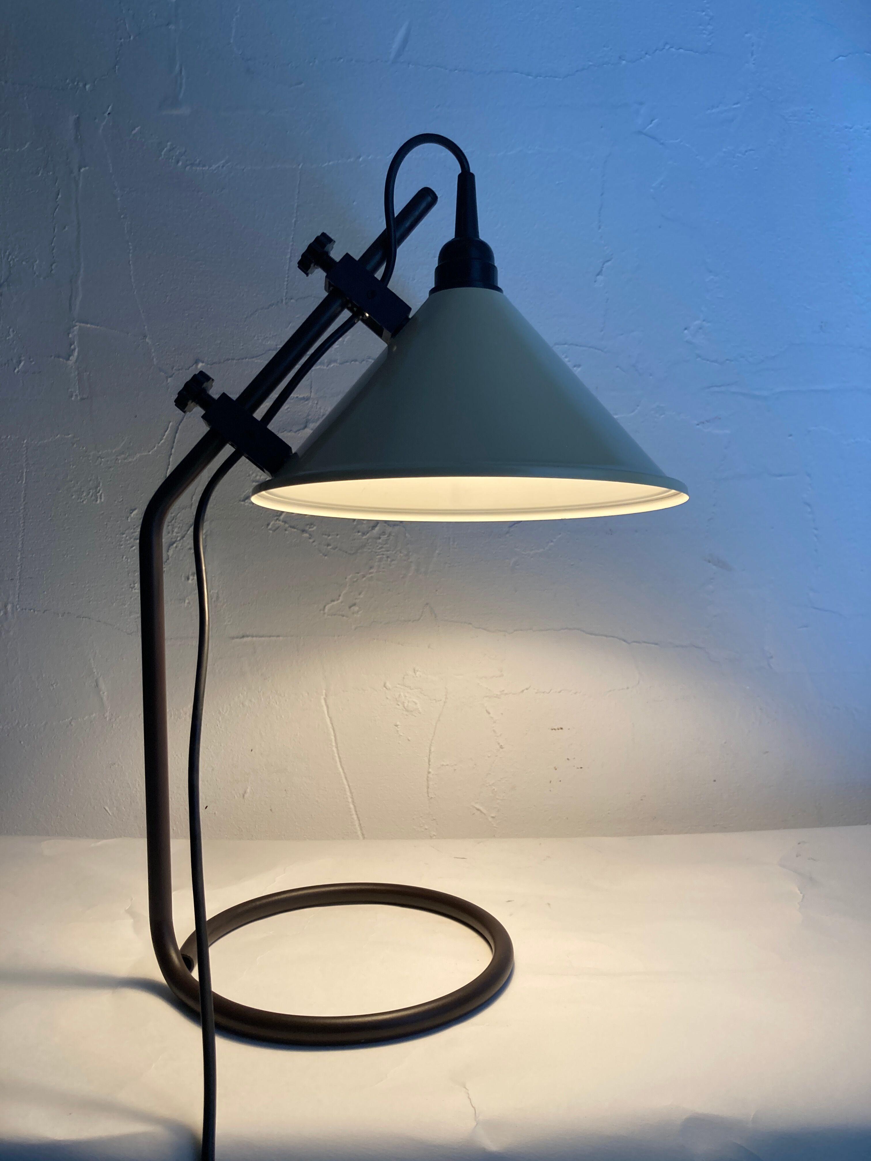 Brown metal "modernist" architectural desk lamp, Dutch 1970s