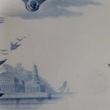 Plat ovale GIEN «Vol d’oiseaux». Vaisselle 1900 Art Nouveau.