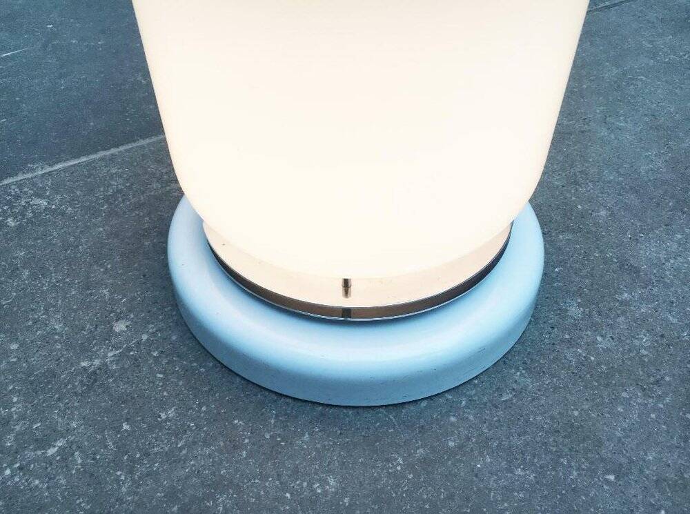 Mid-century Italian space age glass floor lamp from the 1960s.