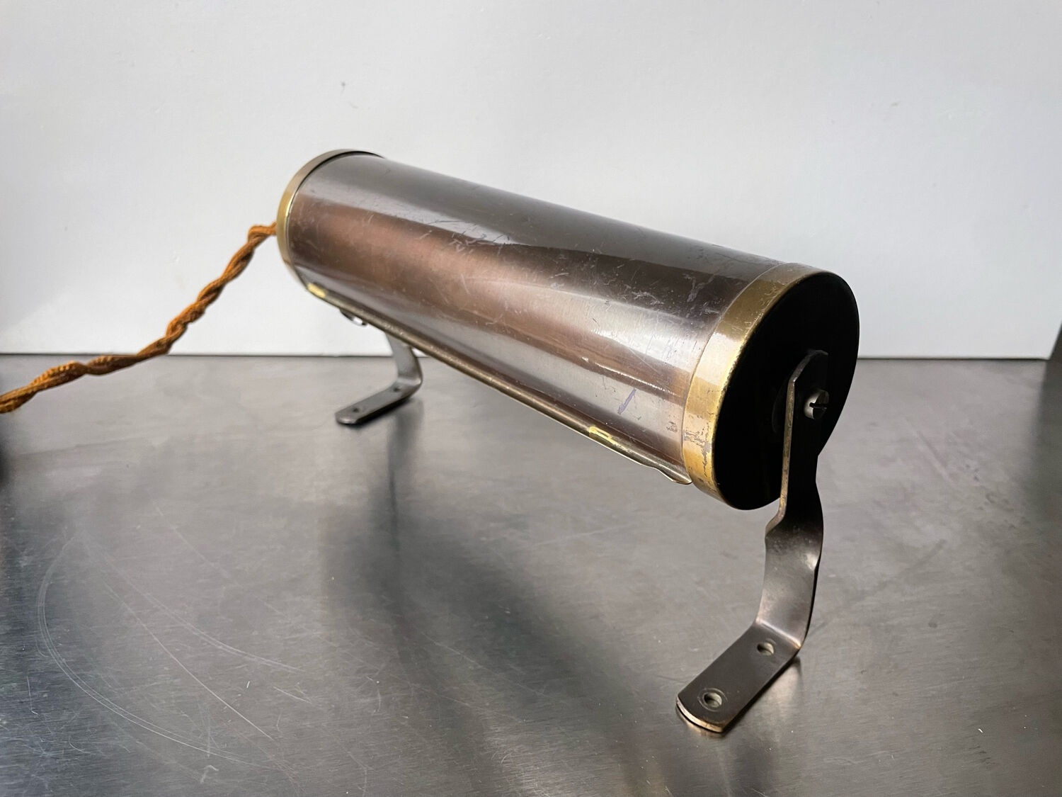 Danish art deco wall lamp in metal