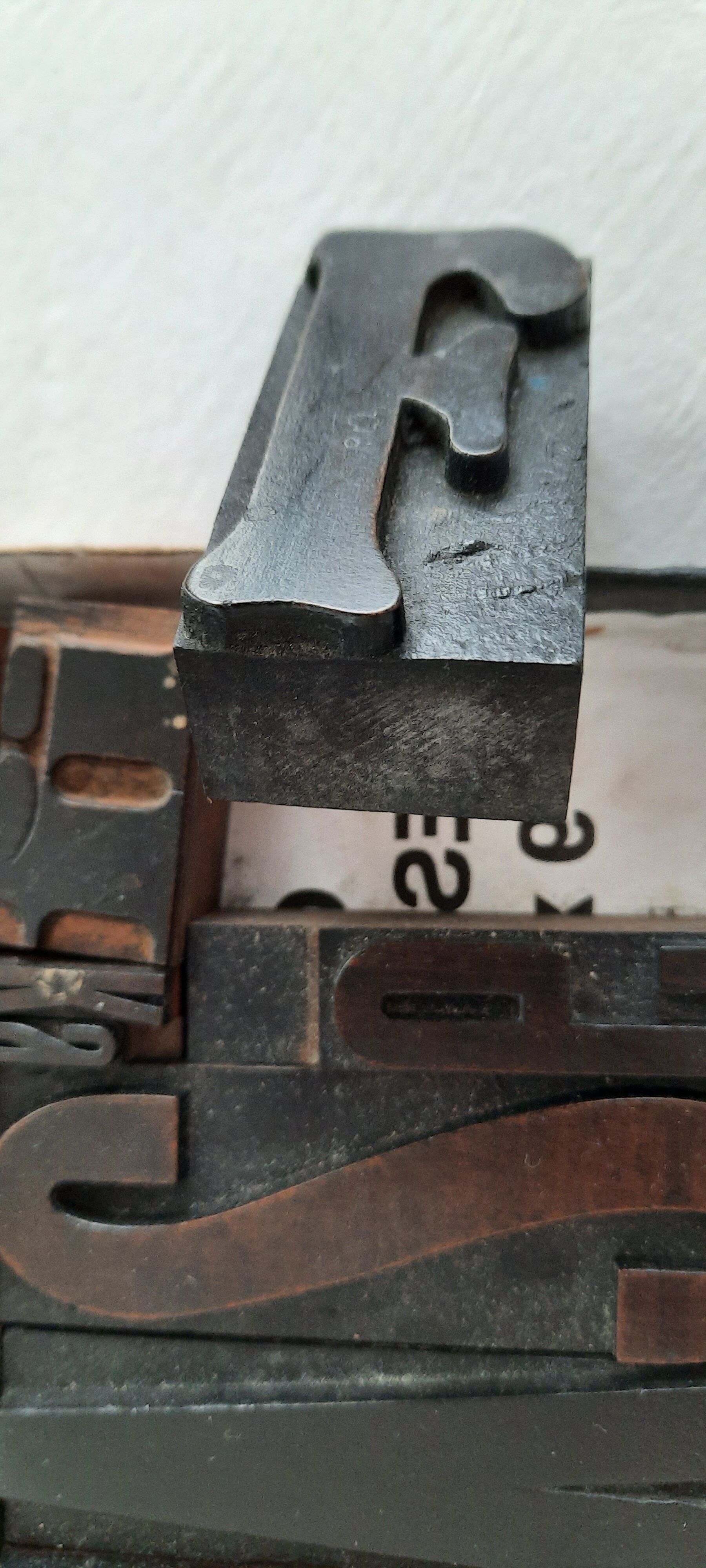 Wooden type box