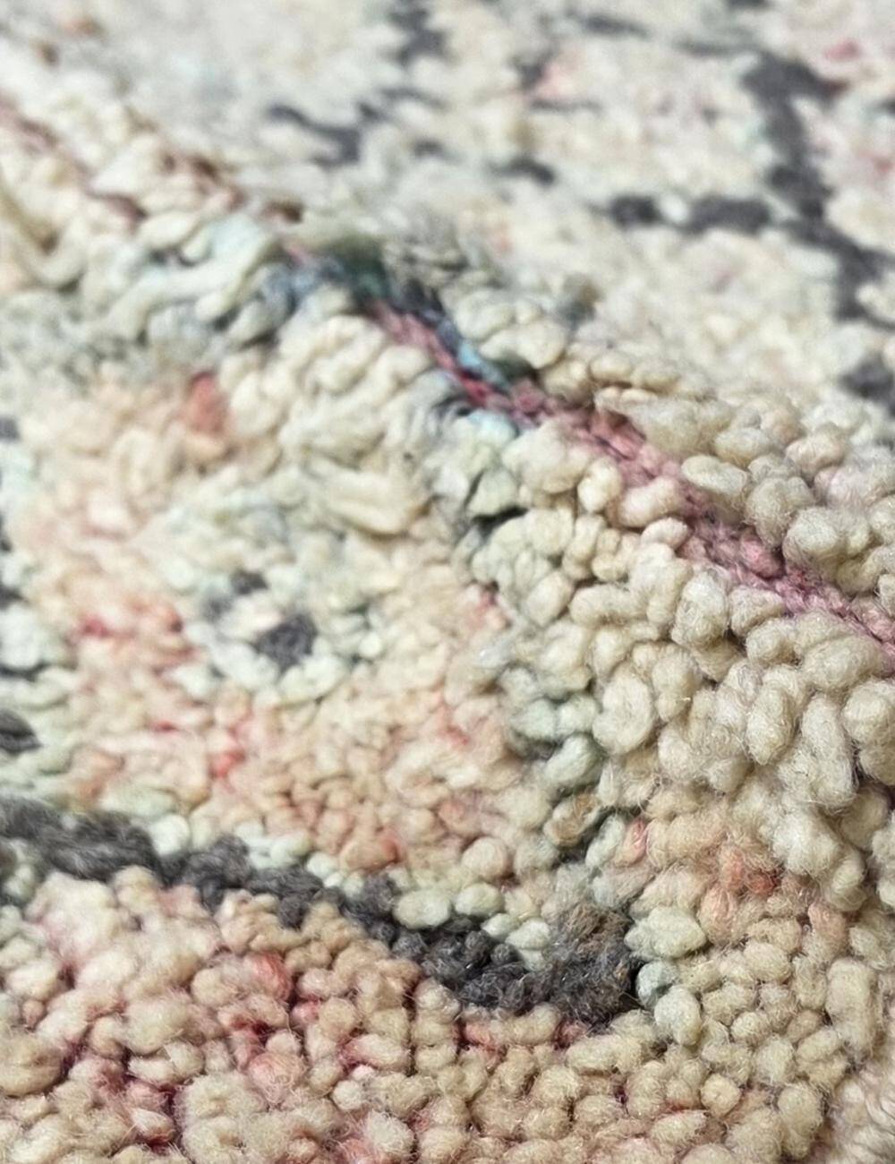 Vintage wool sheep rug - 230 x 154 cm