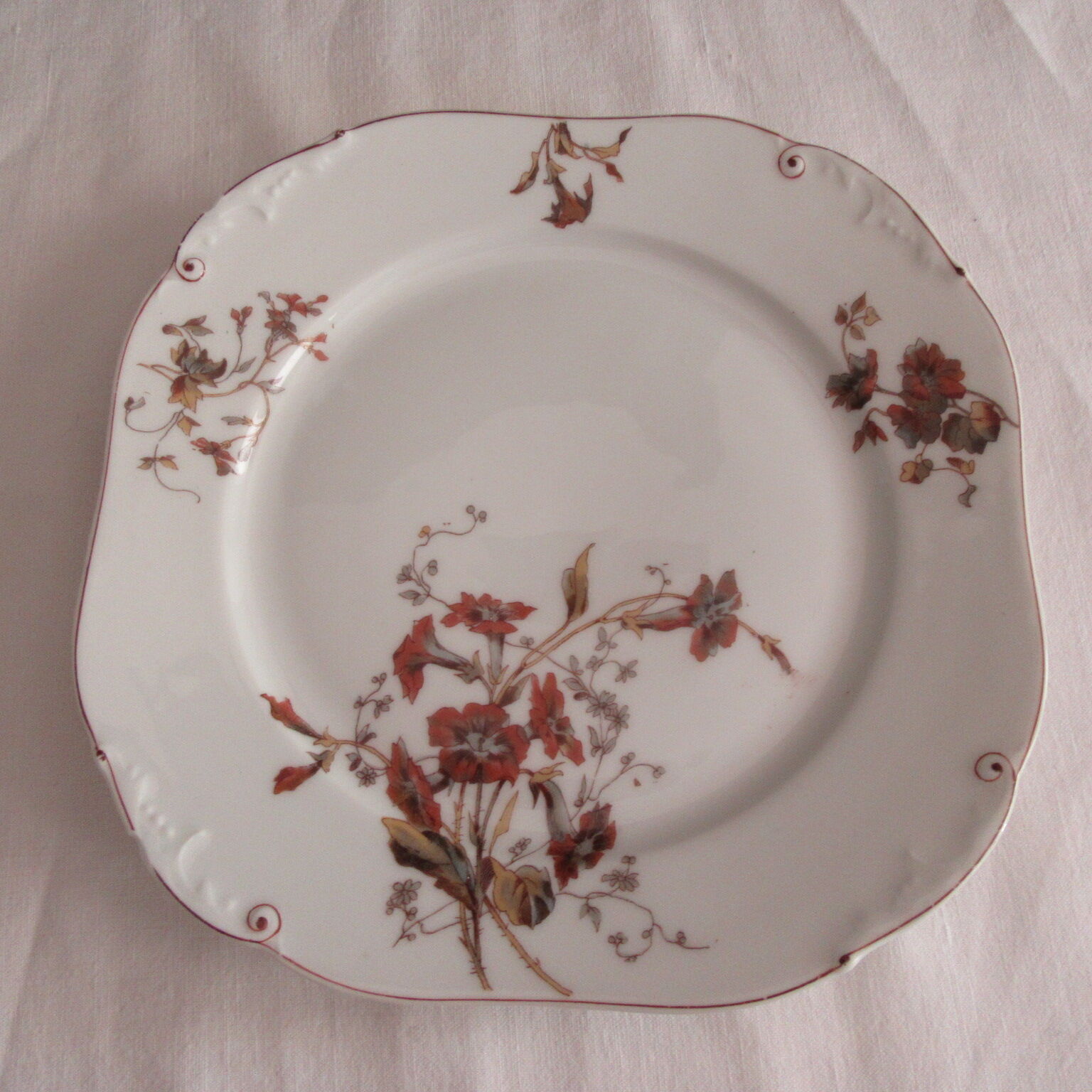 Limoges antique porcelain table service 45 pieces