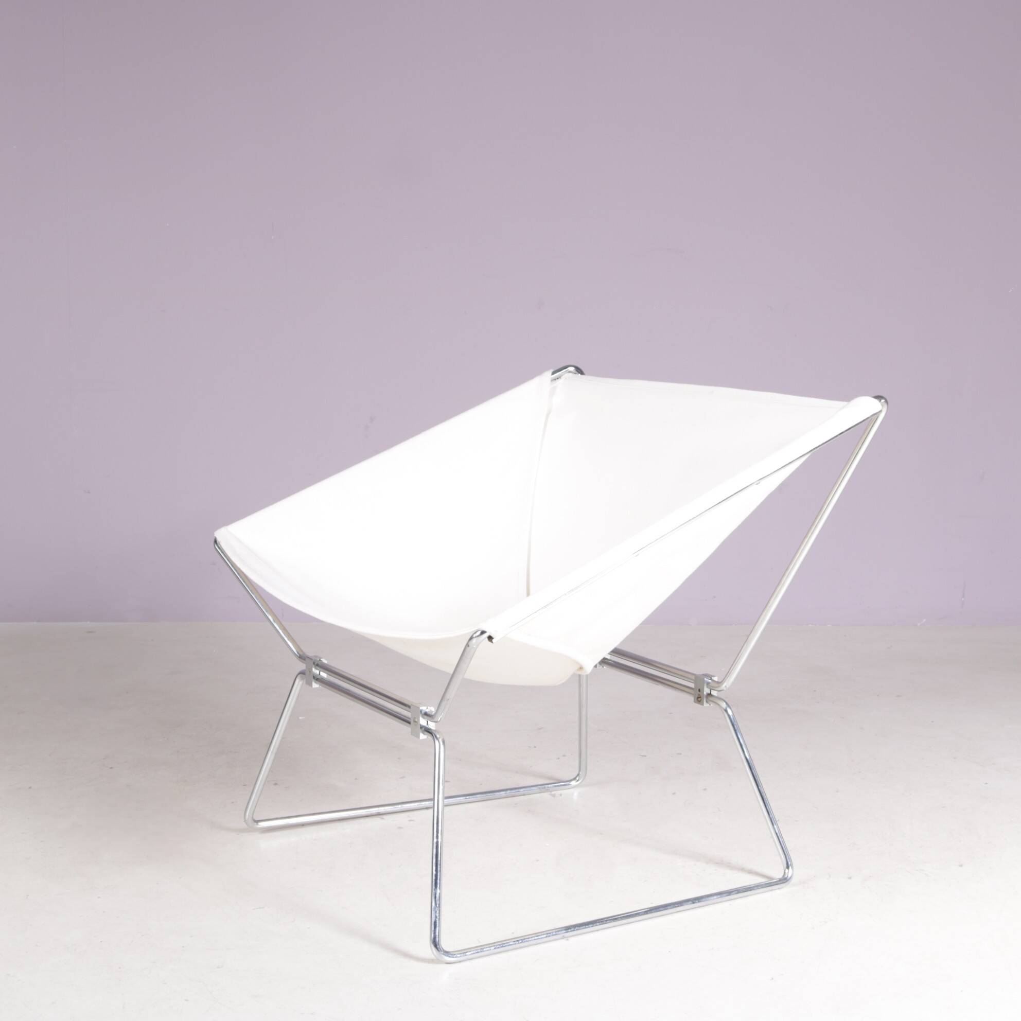 1950s easy chair AP 14 white canvas Pierre Paulin for A. Polak Netherlands