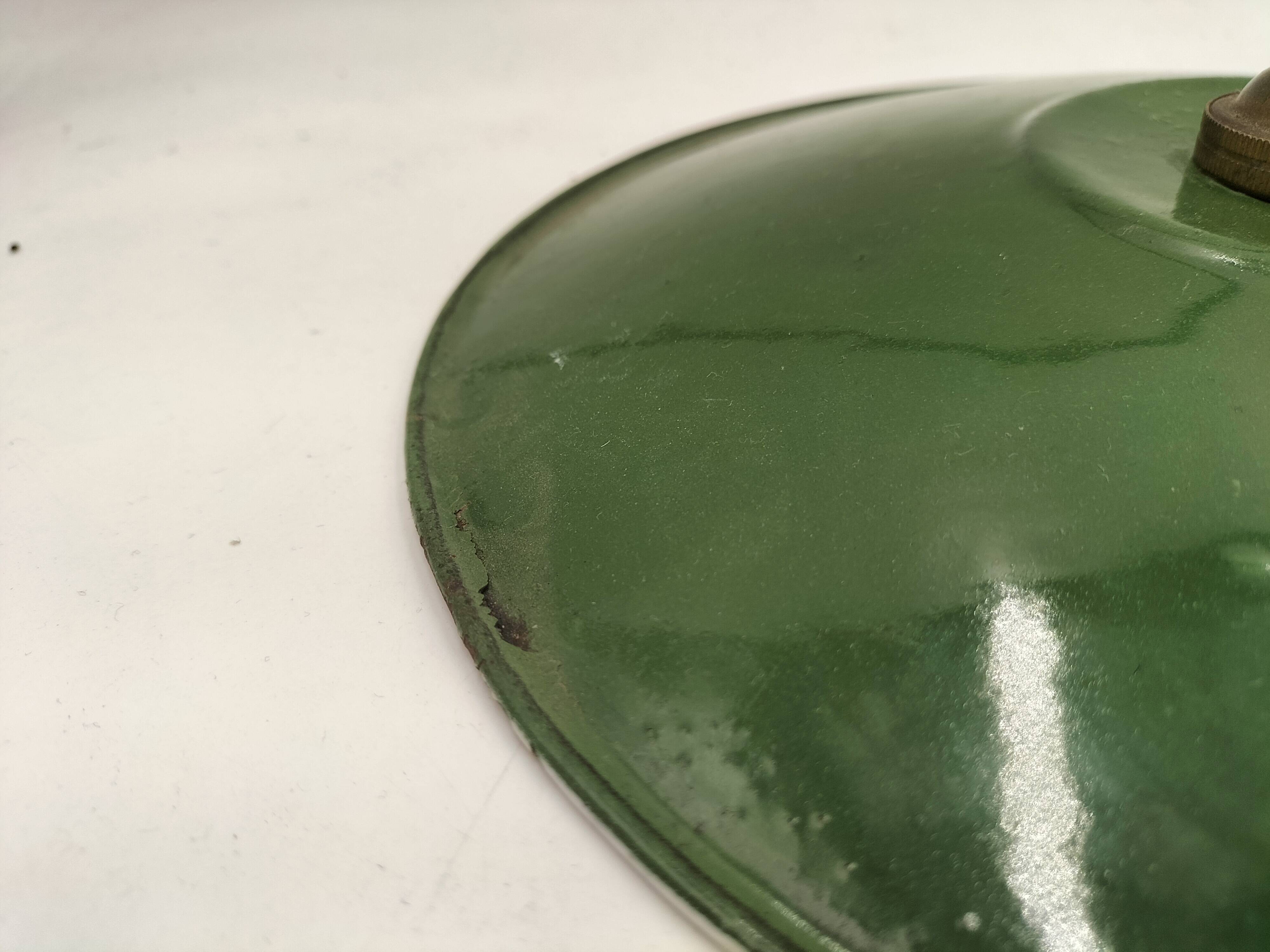 Three enamelled sheet metal suspensions