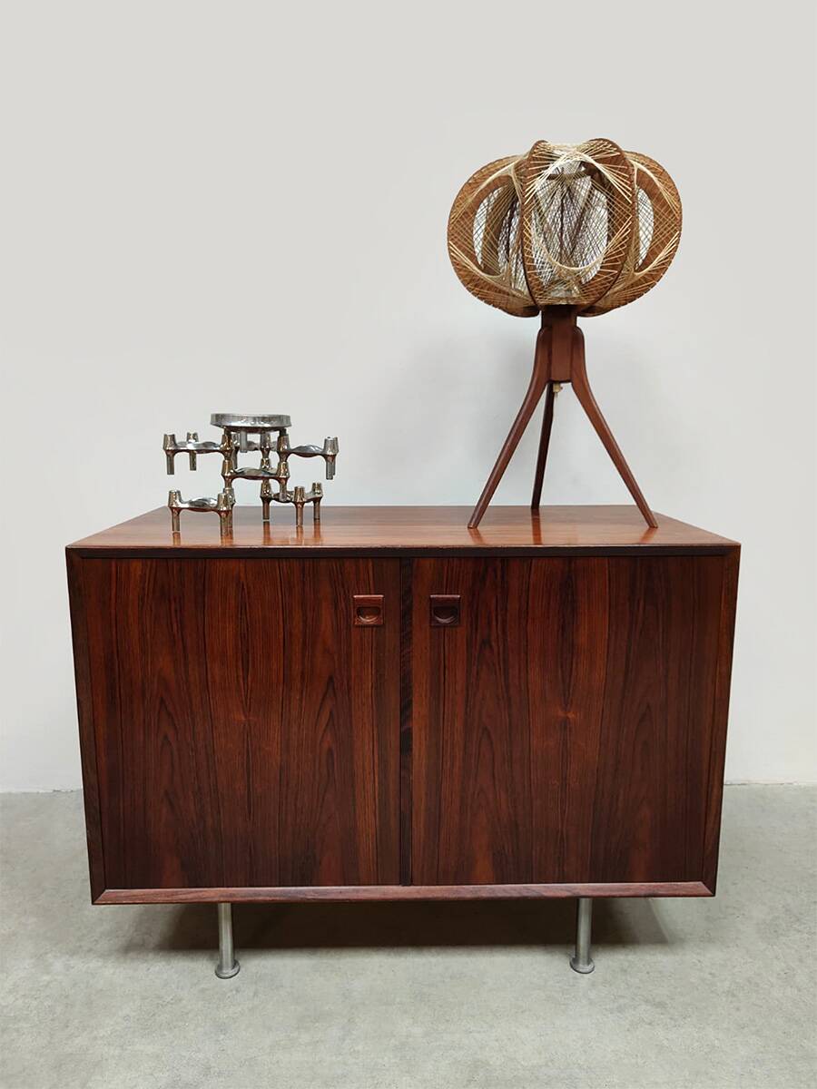 Vintage storage cabinet sideboard 'Minimalism'