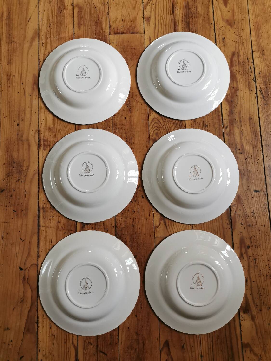 Vintage soup plates L'Amandinoise Pompadour