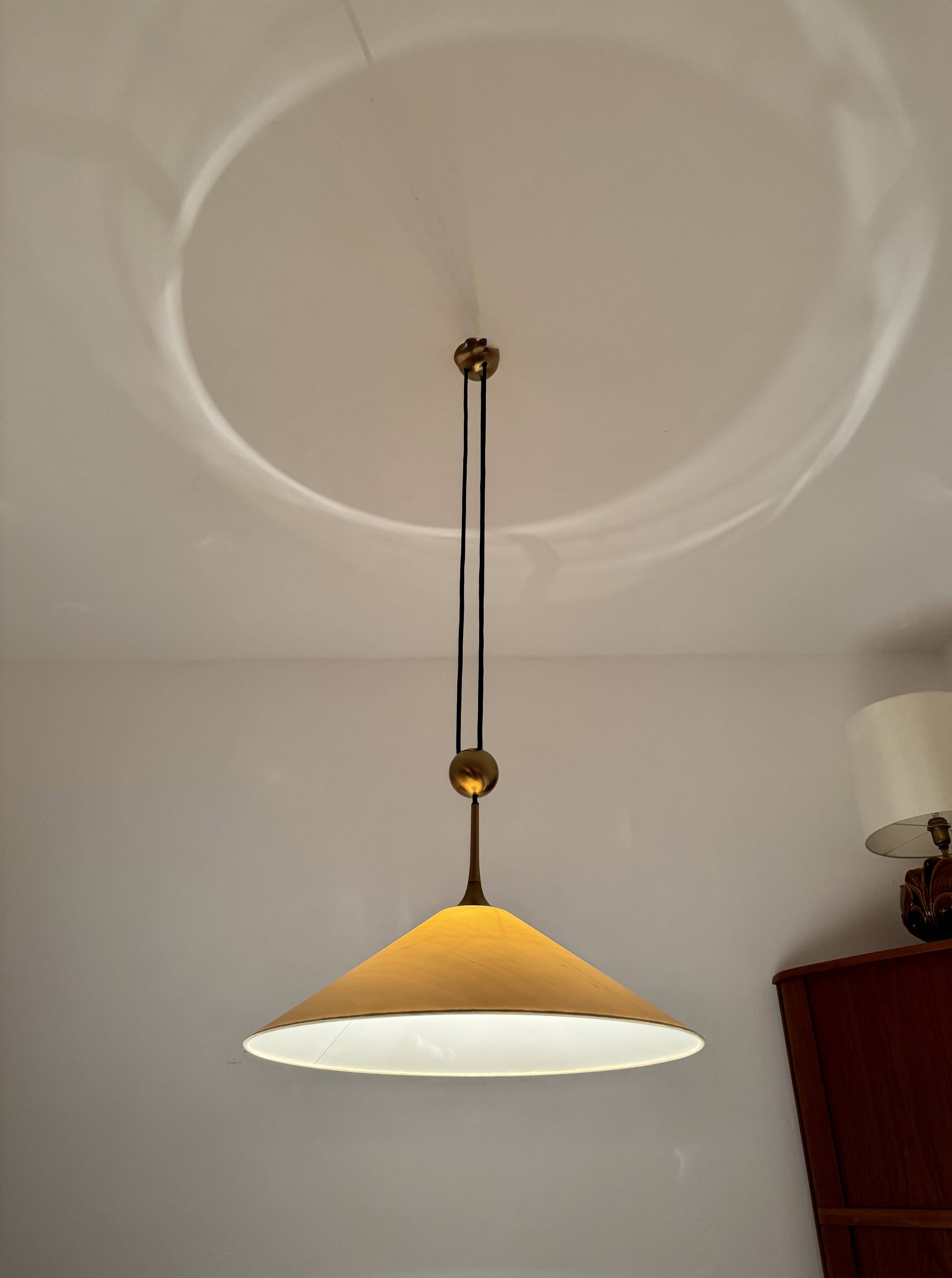 Suspension réglable avec contrepoids par Florian Schulz