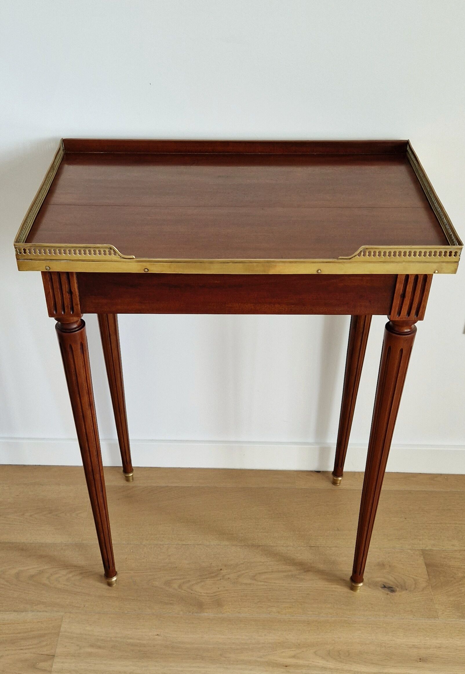 Kettle table Louis XVI mahogany style 1900