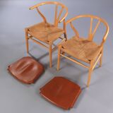2 Wegner model Y chairs in beech