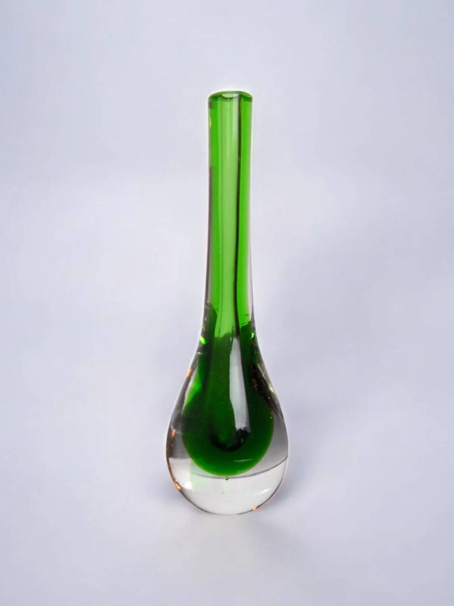 Vase soliflore vert sommerso par Seguso, Murano, Italie, 1970