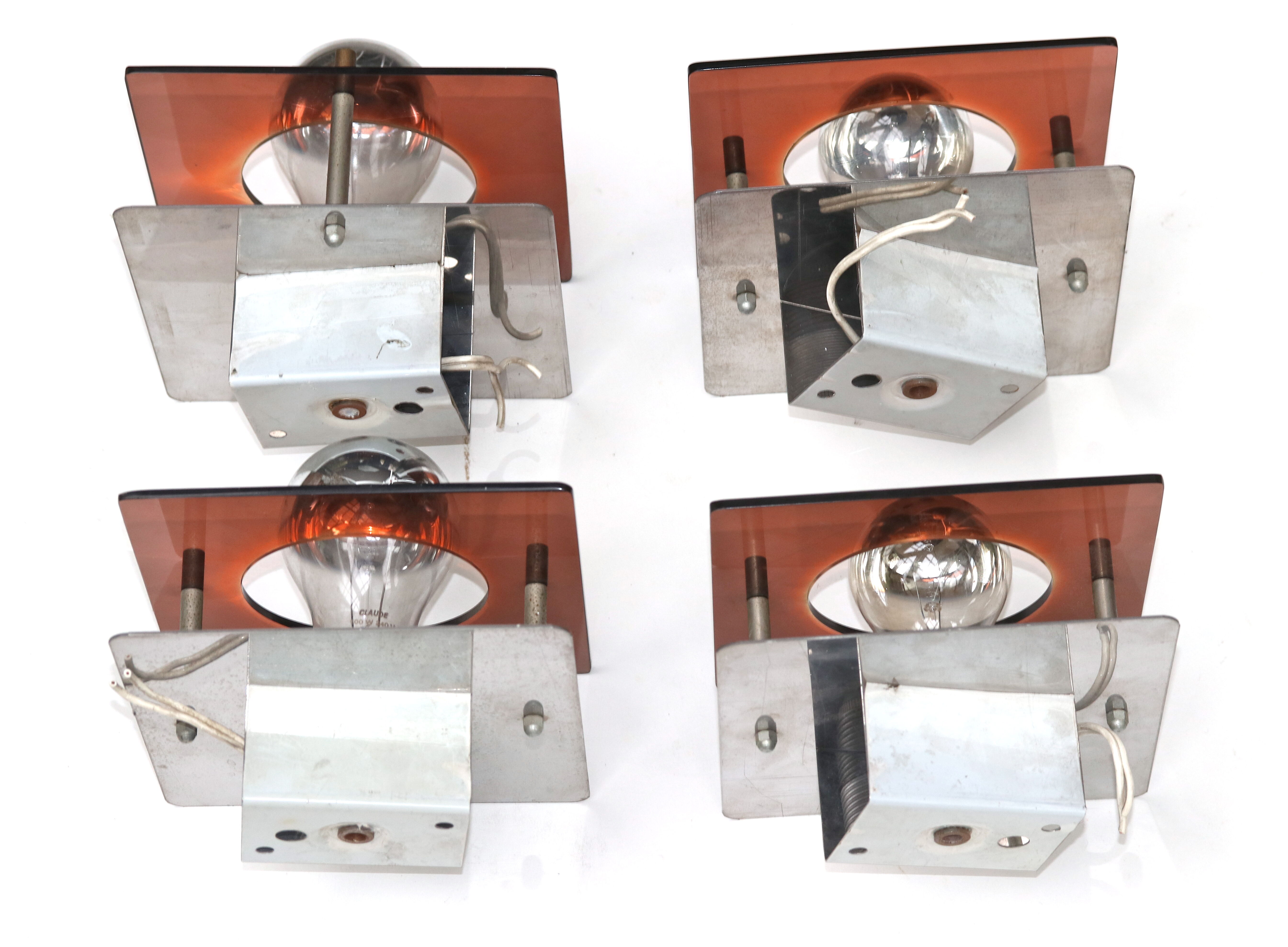 Series of 4 square wall sconces in Plexiglas and metal, 1970