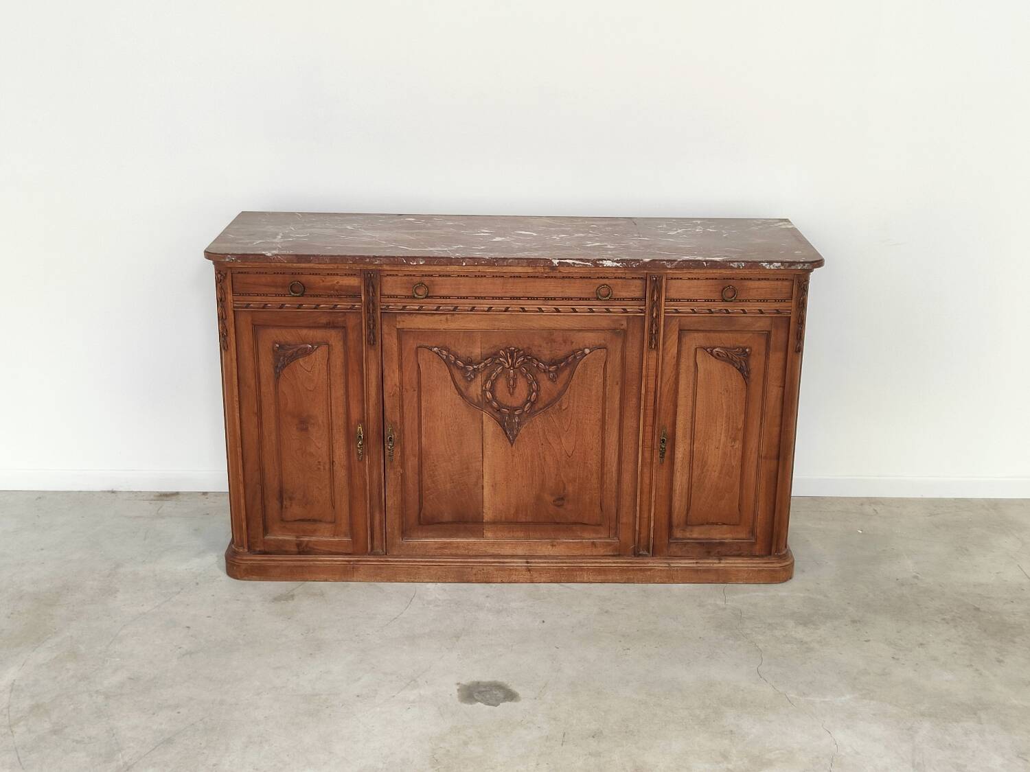 Antique Louis 16 style sideboard, marble