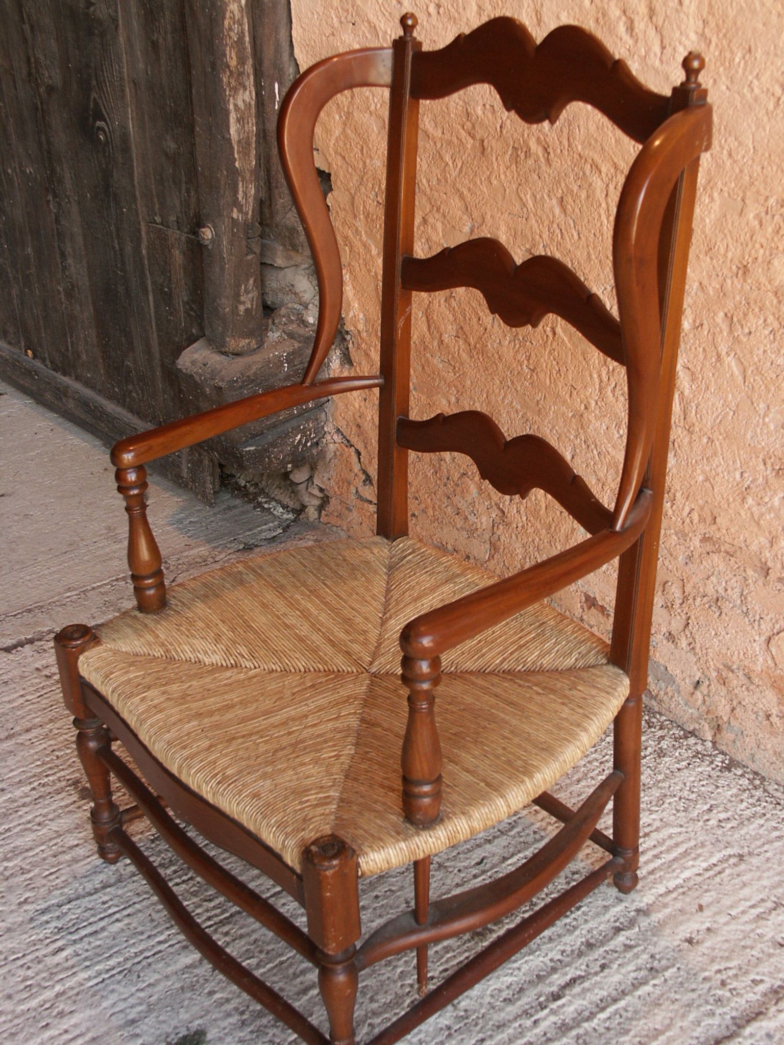 Paire fauteuils paillés