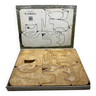 Enzo Mari – 16 Animals Danese Milano edition – missing 1 piece.