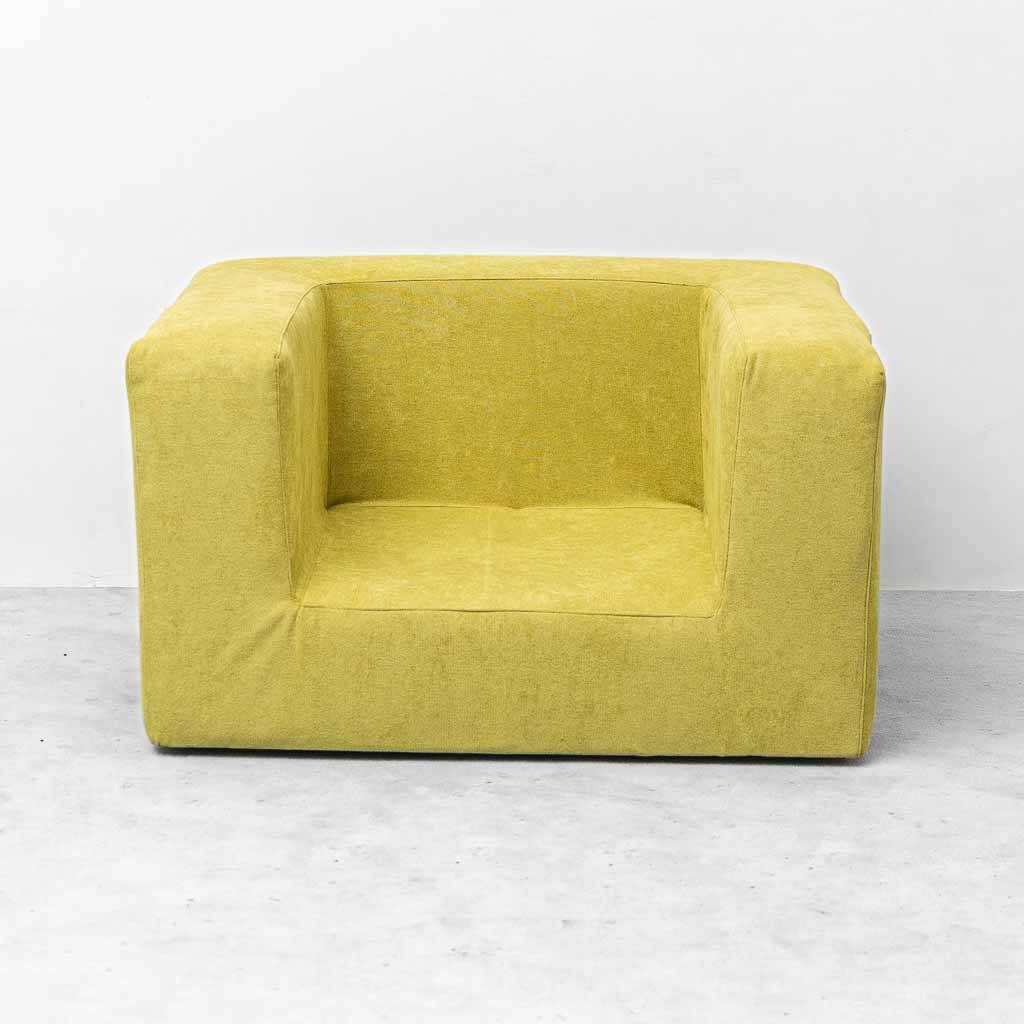 Vintage lounge armchair in lime green fabric – geometric design from the 1970s