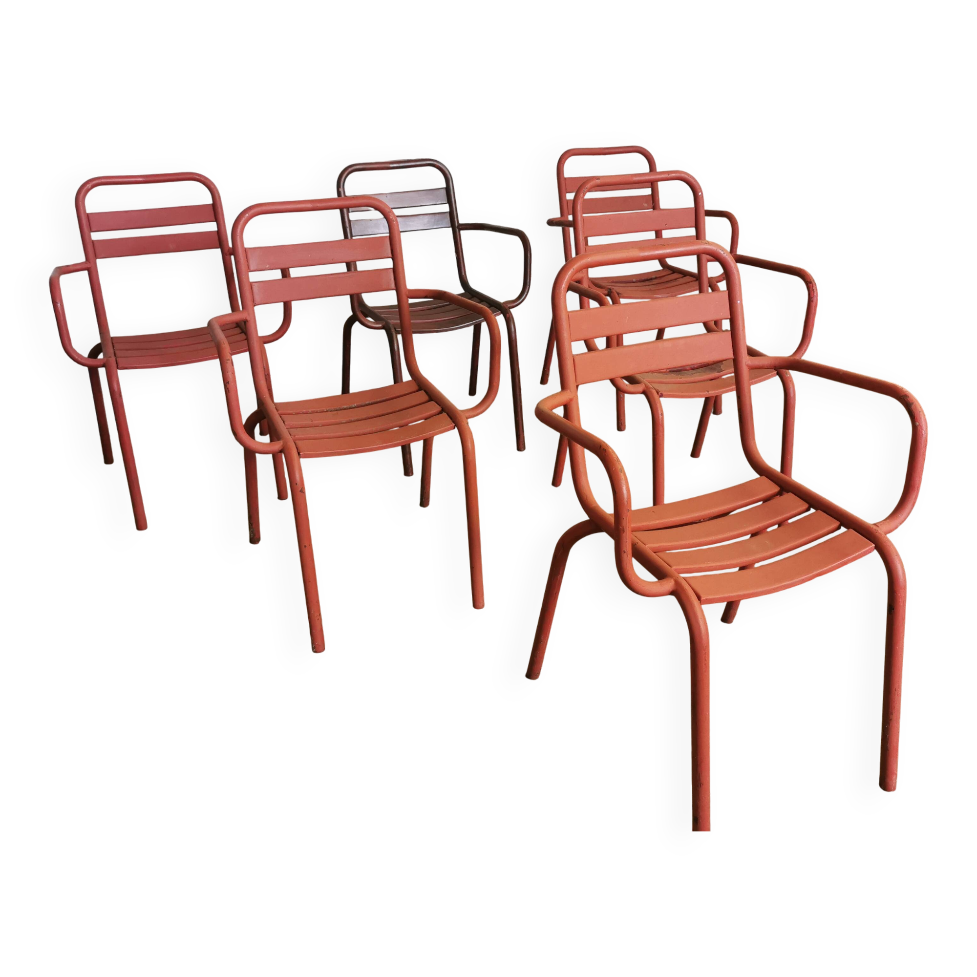 Chaise metalique bistrot