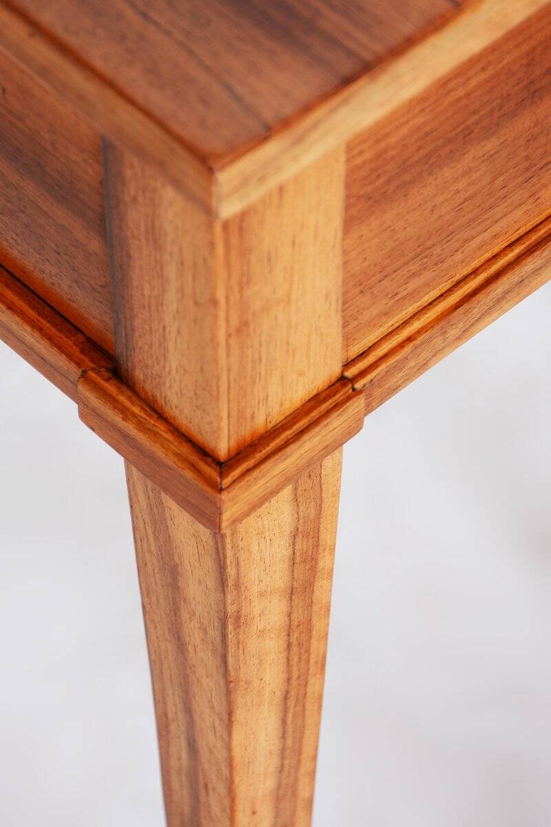Table d'appoint Biedermeier en noyer, années 1820