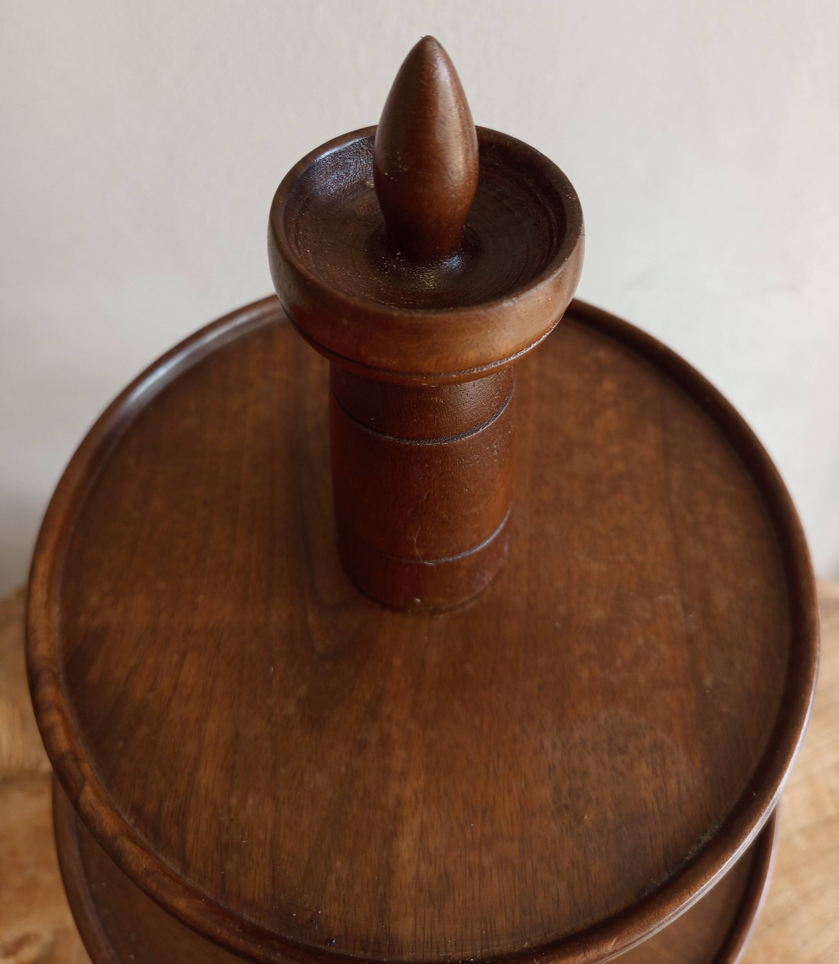 Serviteur de table présentoir en noyer 2 plateaux