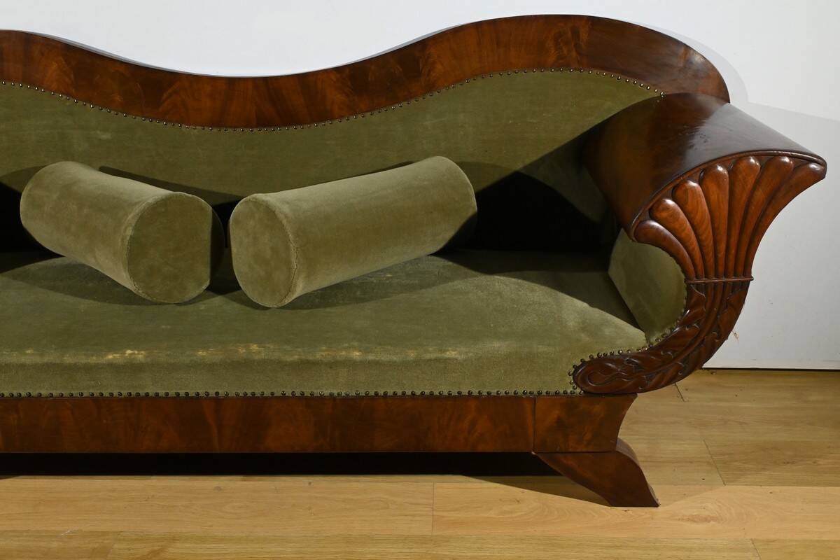 Mahogany Burl Sofa, Biedermeier Style – Late 19th Century
