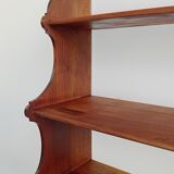 Wall shelf