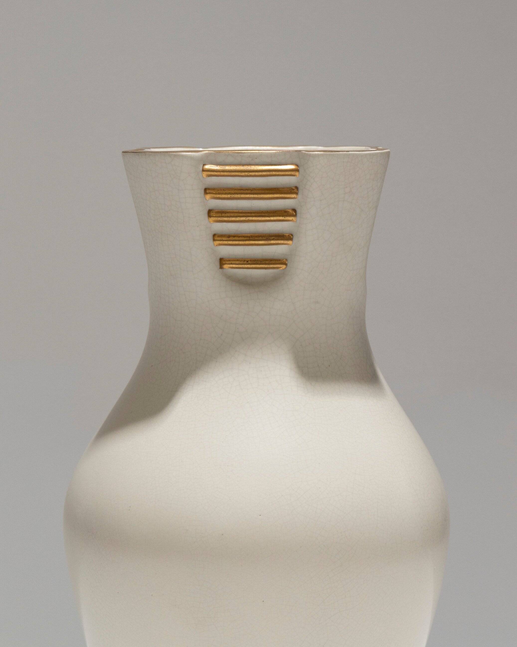 White earthenware vase, richard-ginori, 1940s