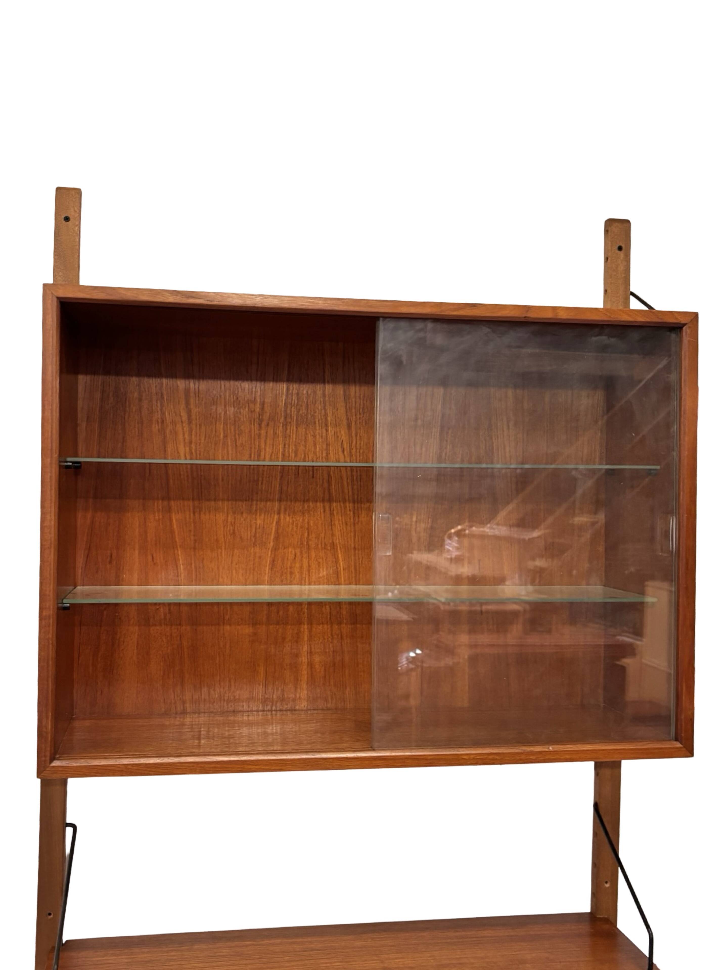 Vintage Poul Cadovius Royal System wall system wall unit