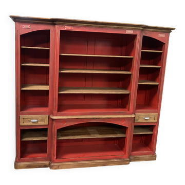 Meuble de magasin