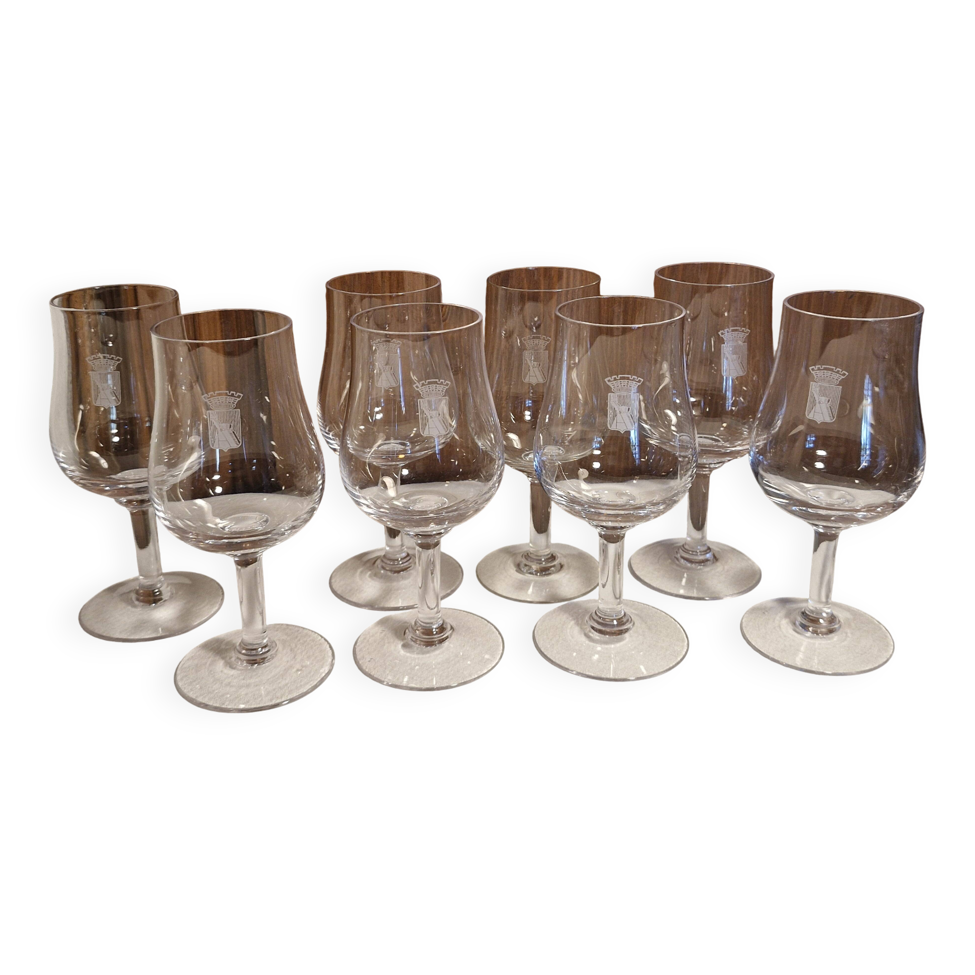8 Rare Crystal Wine Glasses from the 2020s/30s - Vins Camp Romain Logo