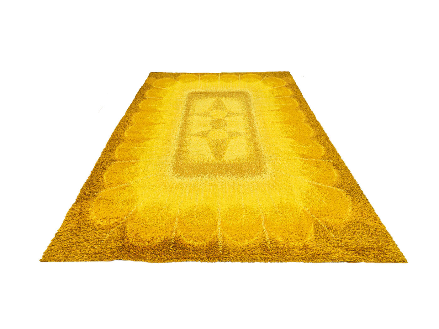 Tapis menuette des années 1970, 250 x 355