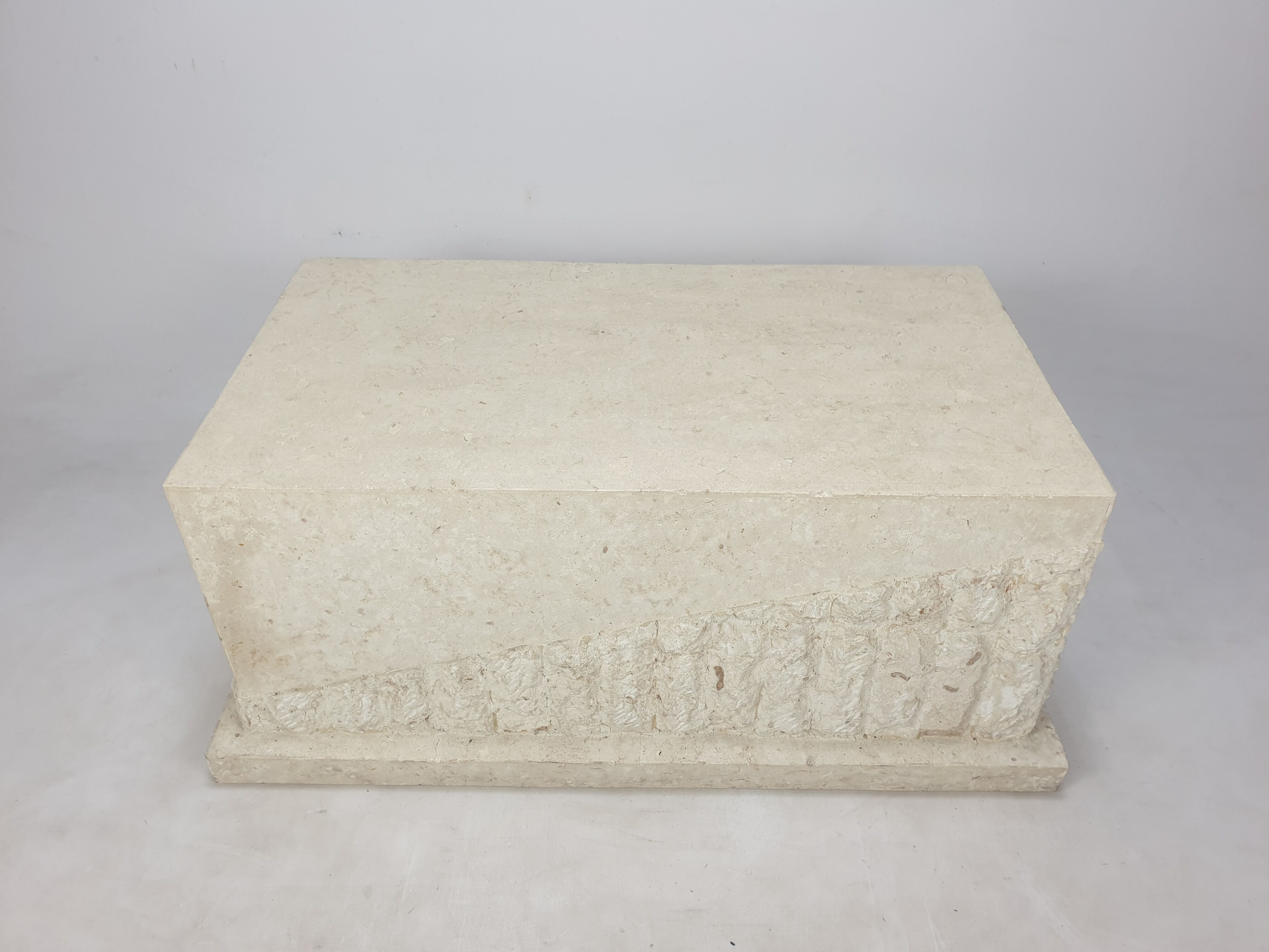 Magnussen Ponte Mactan Stone Coffee Table, 1980s