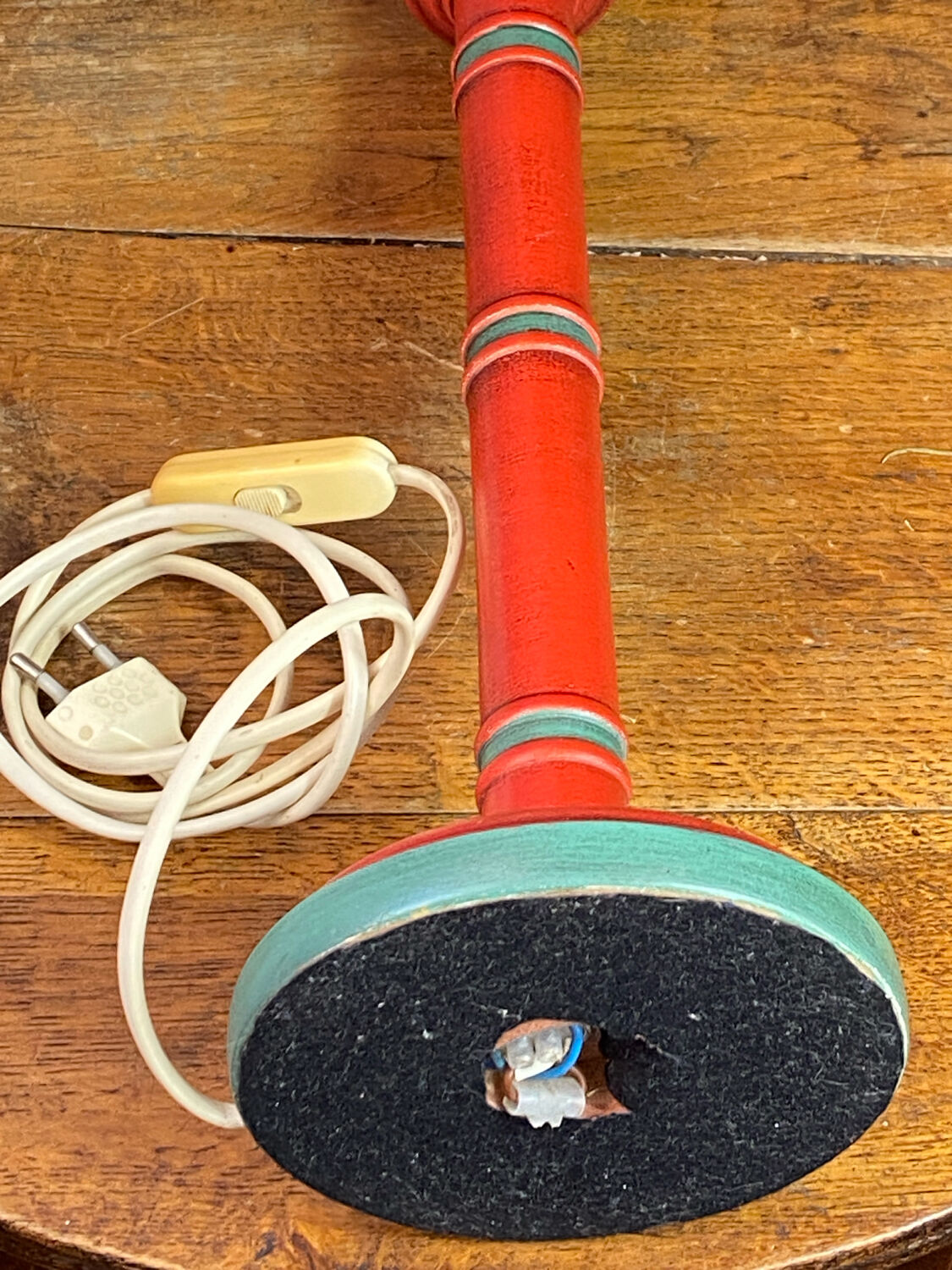 Bamboo-style wooden lamp