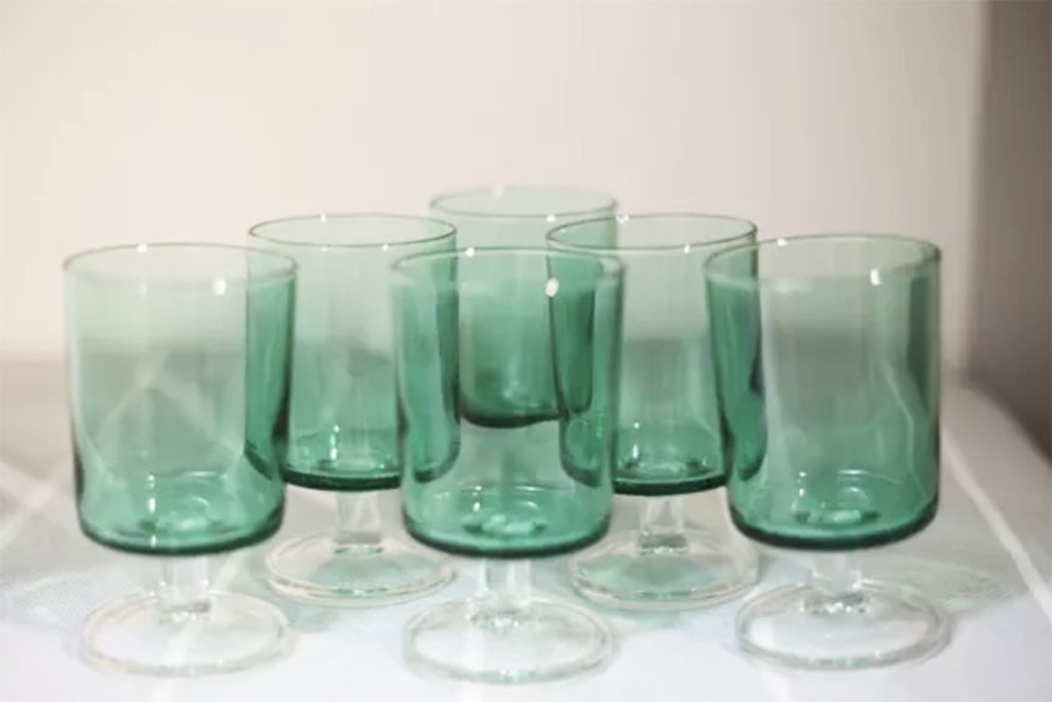 6 anciens verres à digestif luminarc vert clair h7 cm