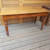 Table bistrot