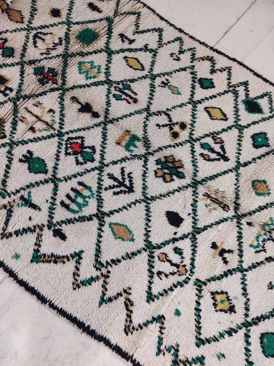 Handmade Moroccan Berber rug 376 X 133 CM